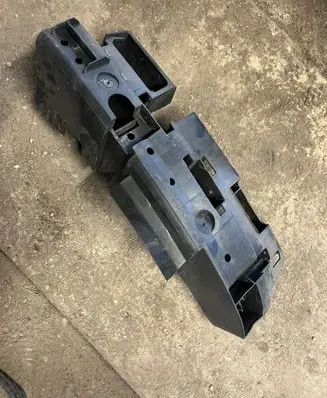 Renault Scenic RX Front bumper mounting bracket 29743