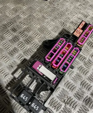 Audi A6 S6 C7 4G Fuse module 4G0971845A