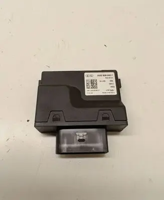 Audi A5 Fuel injection pump control unit/module 8W0906093F