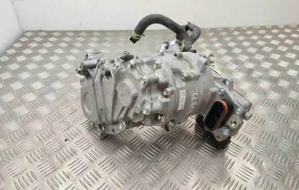 Suzuki Vitara (LY) Electric car motor 9611076S00
