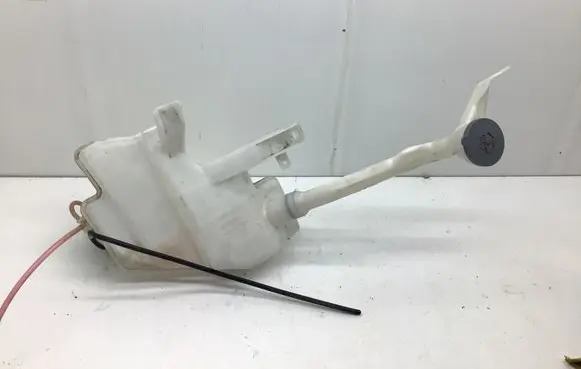 Nissan Leaf II (ZE1) Windshield washer fluid reservoir/tank EW17002 12V1807033A