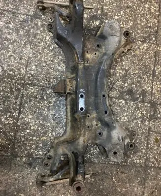 Toyota Avensis T270 Front subframe