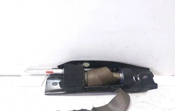 Volvo XC70 Front seatbelt 6069365L0E