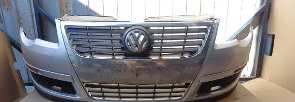Volkswagen PASSAT B6 Front bumper 3C0805903
