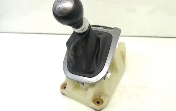 KIA Rio Gear shifter/selector 437001WXXX 846511W010