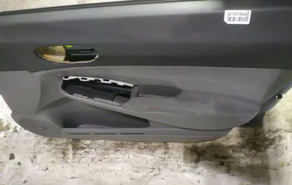 Honda Civic Front door card panel trim
