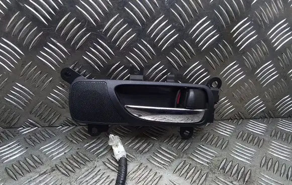 Rear door interior handle