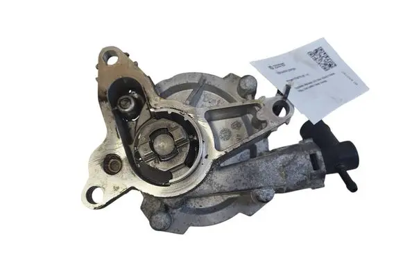 Nissan X-Trail T31 Vacuum pump 146503760R 0190851