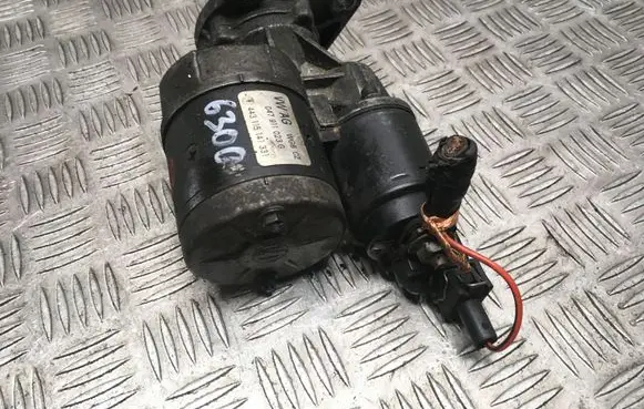 Skoda Fabia Mk1 (6Y) Starter motor 047115141331 443115141331
