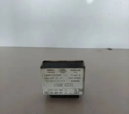 Volvo 850 Light relay 5KG00531105 58LB58858RB 9128813