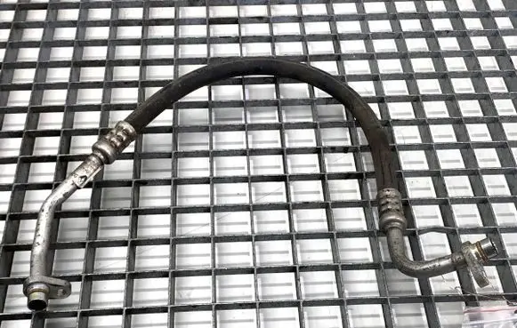 Dacia Logan II Air conditioning (A/C) pipe/hose 924909815R