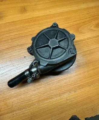 Vacuum pump