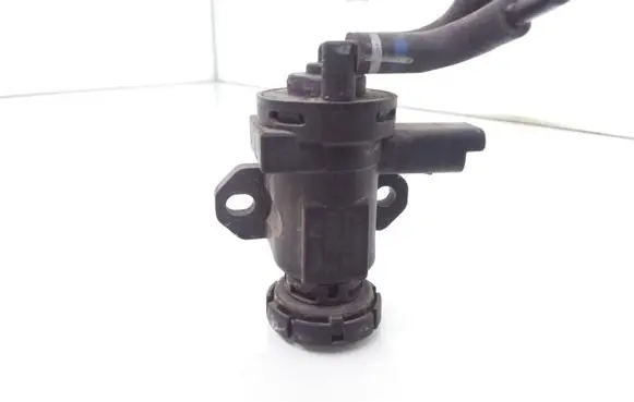 Citroen C5 Turbo solenoid valve 9635704380 0928400414