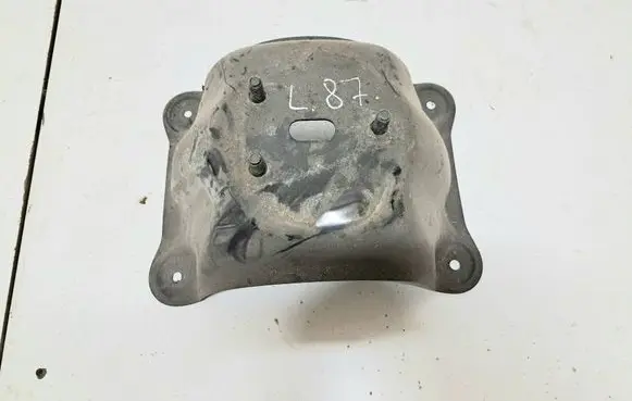 Toyota RAV 4 (XA20) Spare wheel mounting bracket