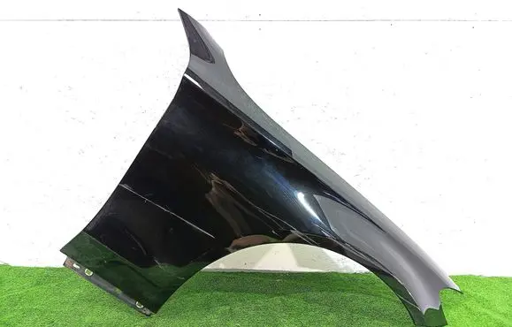 Mercedes-Benz C W205 Fender A2058810201