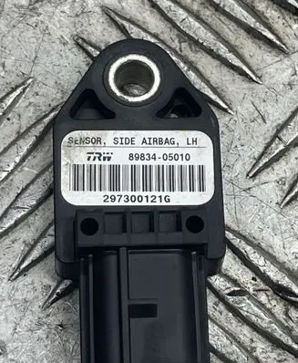 Volkswagen Sharan Airbag deployment crash/impact sensor 8983405010 297300121G