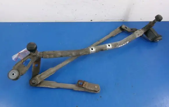 Renault Megane II Front wiper linkage and motor