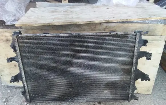 Volkswagen Multivan T5 Radiator set 7H0121253J 7H0121201CP 0130706832