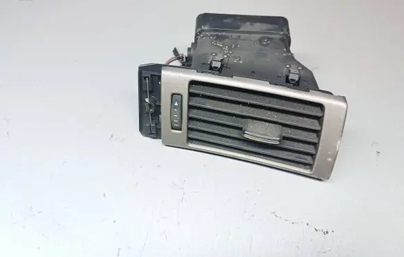 Audi A6 S6 C5 4B Dashboard side air vent grill/cover trim 4B1820902