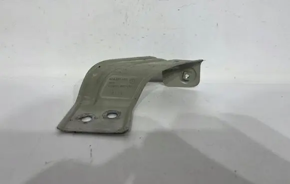 Skoda Karoq Fender mounting bracket 57A821432