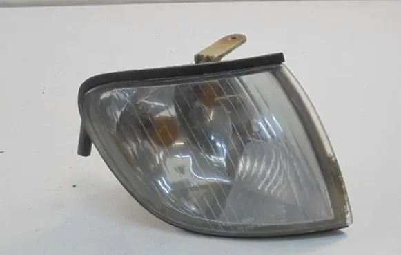 Toyota Hiace (H10) Front indicator light 92302-4A5