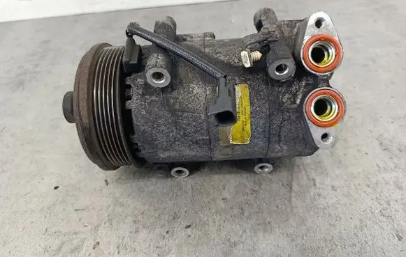 Ford Focus Air conditioning (A/C) compressor (pump) 3M5H19D629KF