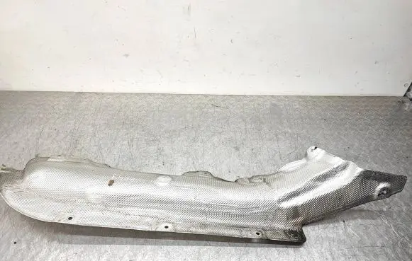 BMW X4 G02 Exhaust heat shield 7394598 22463011 AW10507