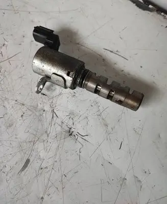 Lexus IS 220D-250-350 Camshaft vanos timing valve 15330310200700