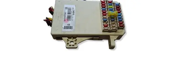 Hyundai i30 Fuse module 919501H510