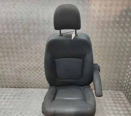 Opel Vivaro Front passenger seat 93453193