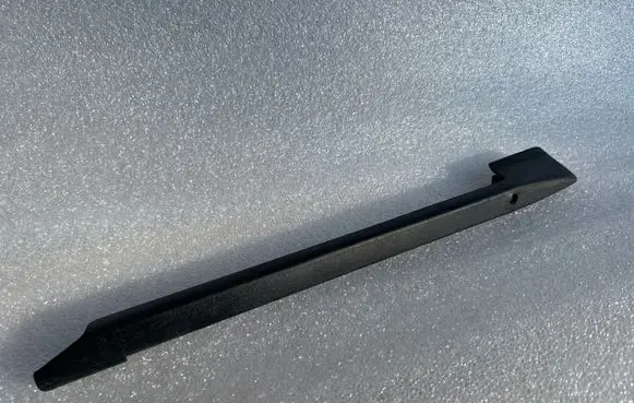 Volkswagen PASSAT B2 Front passenger seat rail trim 191881088a