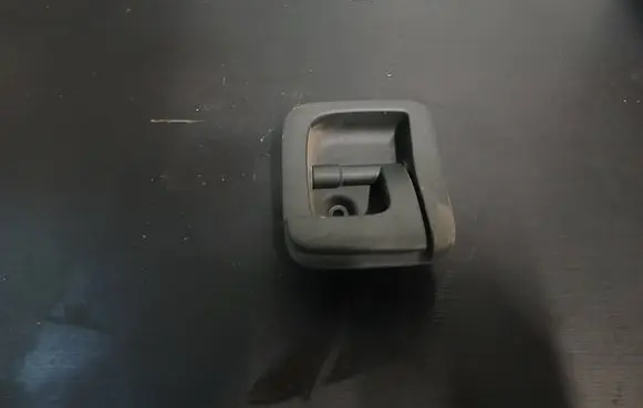 Volvo S60 Engine bonnet (hood) release handle 30634786