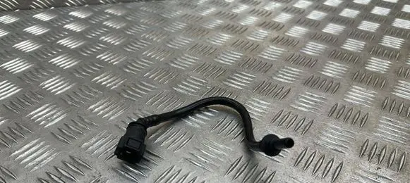 Jaguar XJ X351 Fuel line pipe 