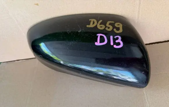Nissan Qashqai Plastic wing mirror trim cover 3004286 3004280