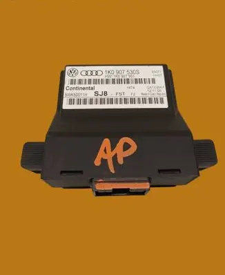 Volkswagen Golf VI Other control units/modules 1K0907530S