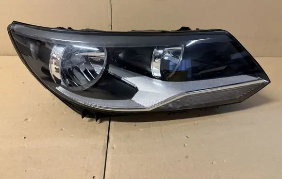 Volkswagen Tiguan Headlight/headlamp TYC