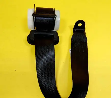 Mazda 5 Rear seatbelt 0434090