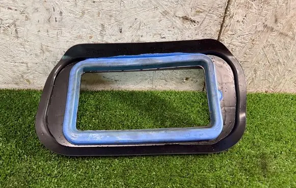 BMW 3 G20 G21 Air intake duct part 6835826 18779812
