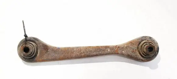 Volkswagen Jetta V Rear upper control arm/wishbone