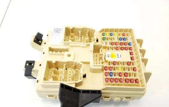 KIA Stinger Fuse module 91951J5121
