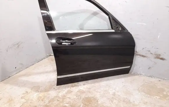 Mercedes-Benz GLK (X204) Front door 2047220810 2047200805