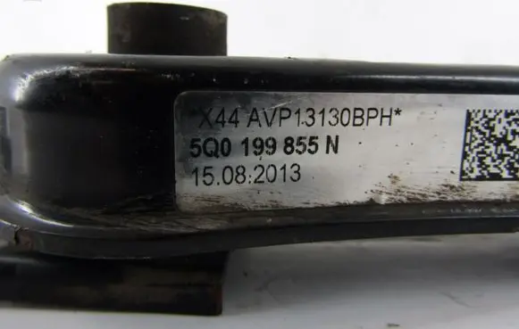 Skoda Octavia Mk3 (5E) Engine mount bracket 5Q0199855N