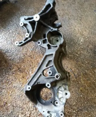 Volkswagen Amarok Generator/alternator bracket 03L903143J