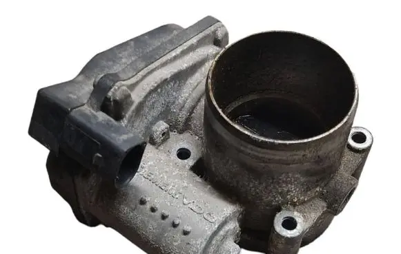 Volkswagen Golf V Throttle valve 03C133062C A2C53030936