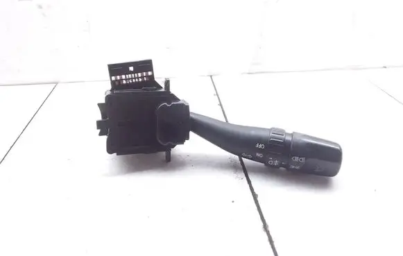 KIA Sorento Indicator stalk 3283AA