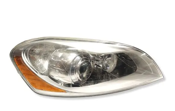 Volvo XC60 Headlight/headlamp 30763136 89902825
