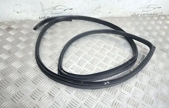 KIA Soul Rear door rubber seal (on body) 