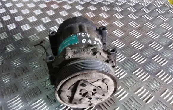 Volvo S40, V40 Air conditioning (A/C) compressor (pump) 8200040681