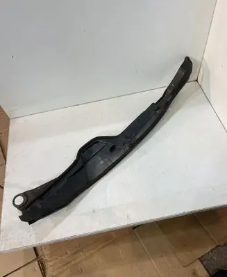 Toyota Corolla E140 E150 Fender end trim 5382702080