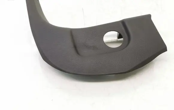 Other sill/pillar trim element